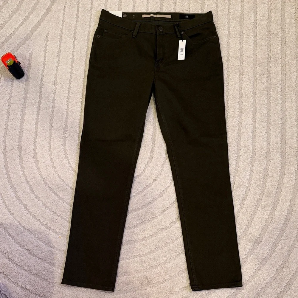 NWT Banana Republic Slim Fit Traveler Pants Olive Green 32x30 $110 Retail